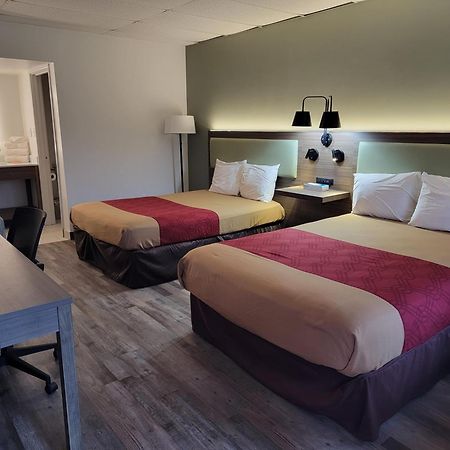 Econo Lodge Perry Eksteriør billede