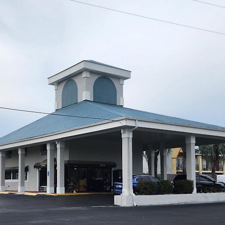 Econo Lodge Perry Eksteriør billede