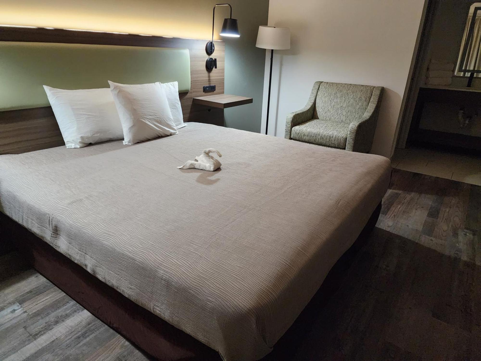 Econo Lodge Perry Eksteriør billede