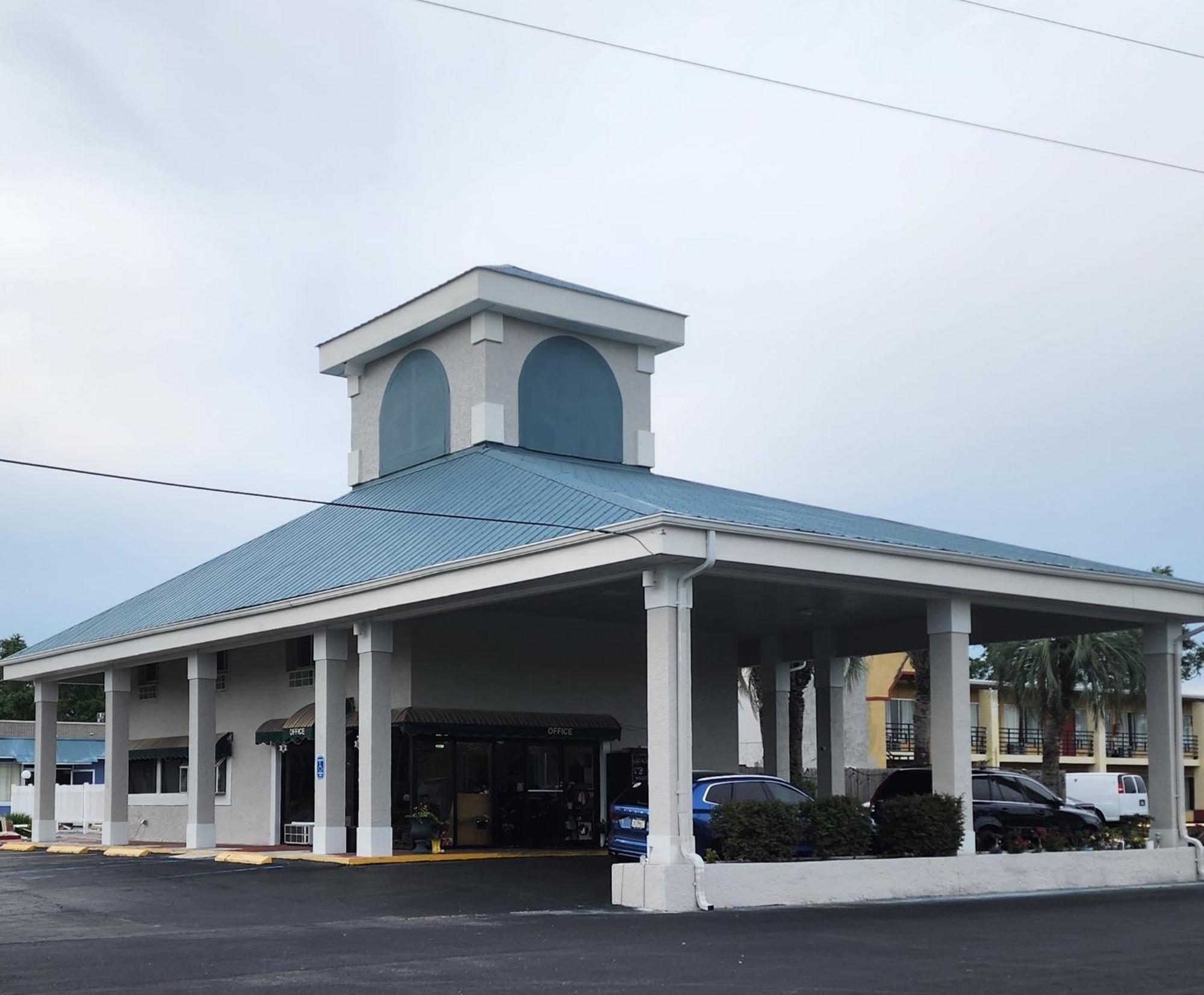 Econo Lodge Perry Eksteriør billede