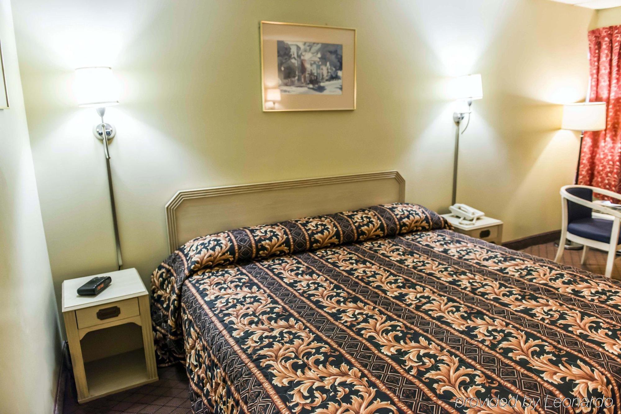 Econo Lodge Perry Eksteriør billede