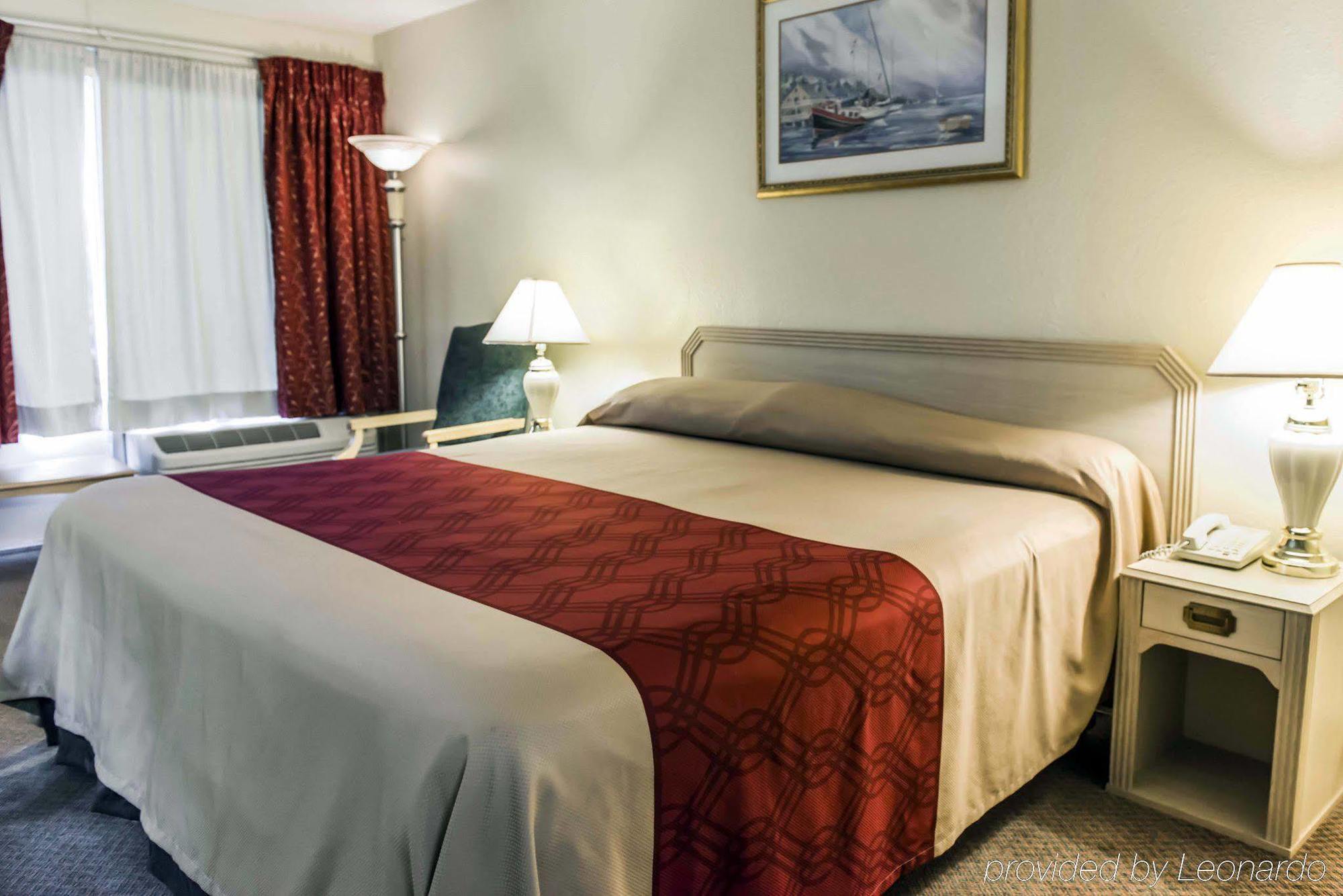 Econo Lodge Perry Eksteriør billede