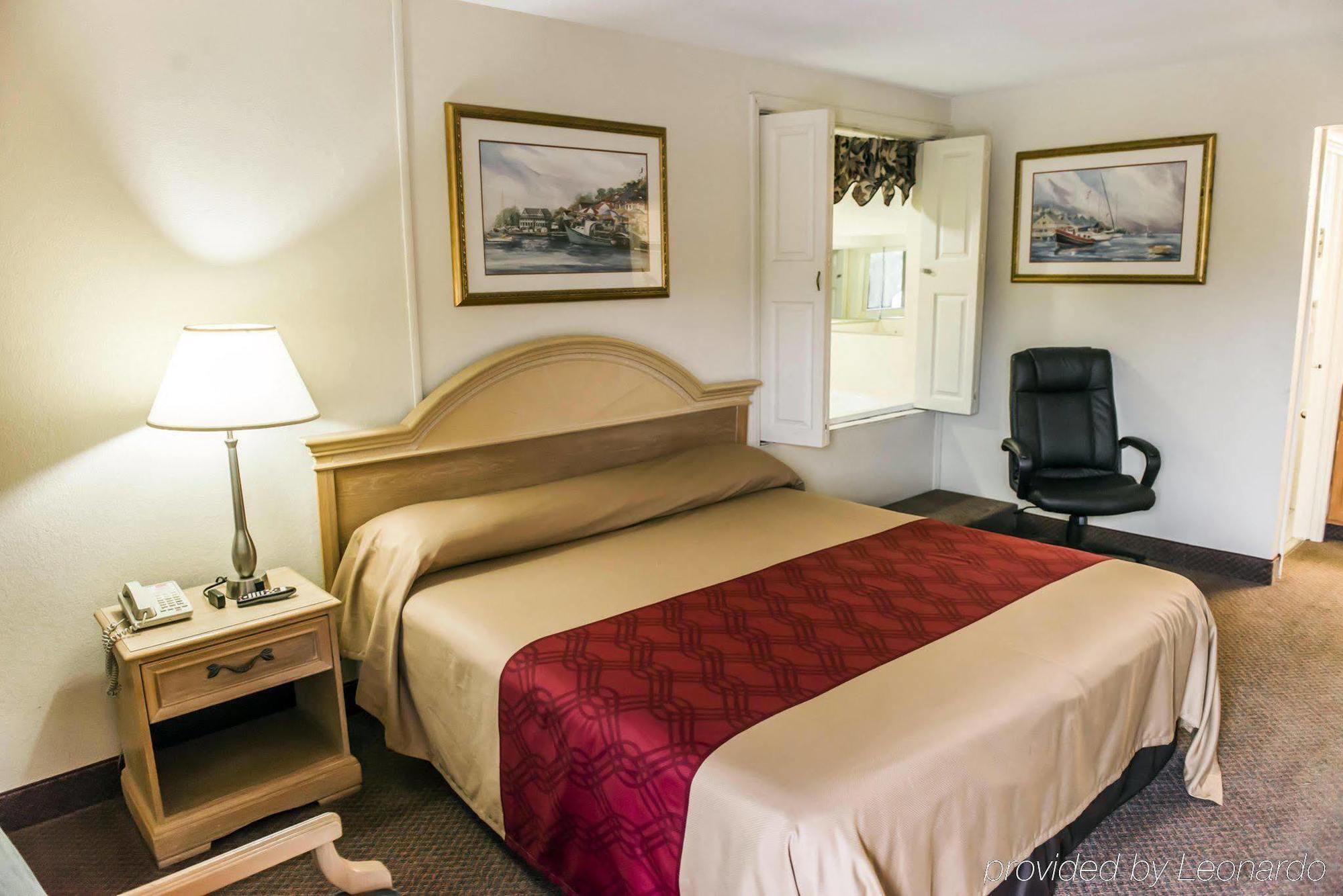 Econo Lodge Perry Eksteriør billede