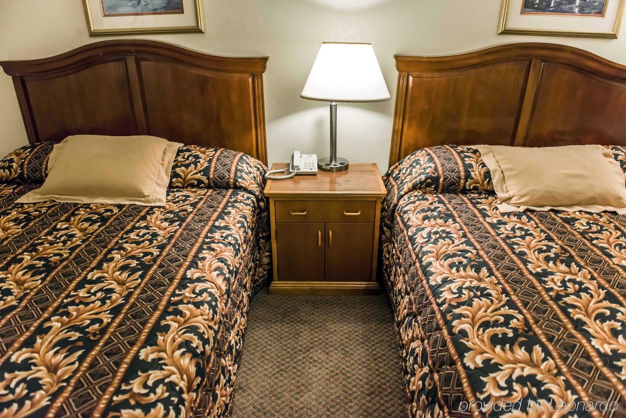 Econo Lodge Perry Eksteriør billede